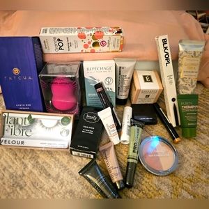 Tatha Peter Thomas Roth Grande cosmetics Laura Mercier